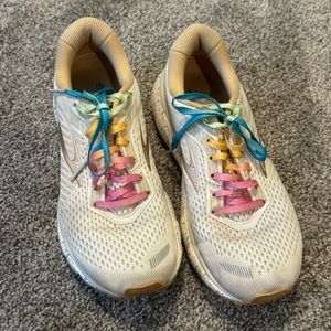 Brooks Ghost 12 Size 7.5 Limited Edition Vanilla Sprinkles Running Shoes Sneaker